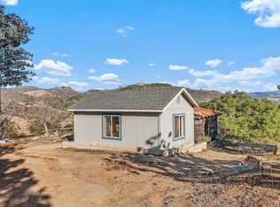 1589 Aldorado Dr, Vista, CA 92084