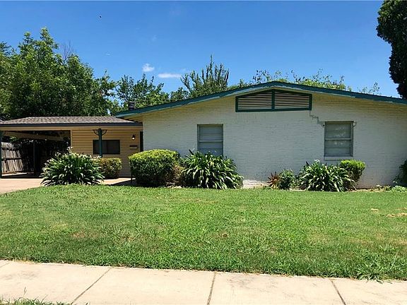2nd image of 2119 Skylark Dr