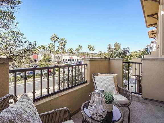 4th image of 8301 Rio San Diego Dr Unit 22