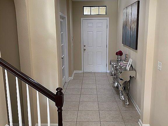 3rd image of 216 Straw Pond Way