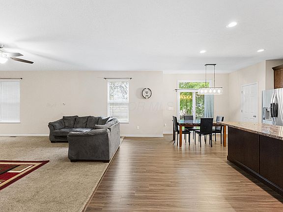 4th image of 141 Mannaseh Dr W