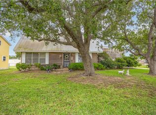 418 Woodhaven, Ingleside, TX 78362