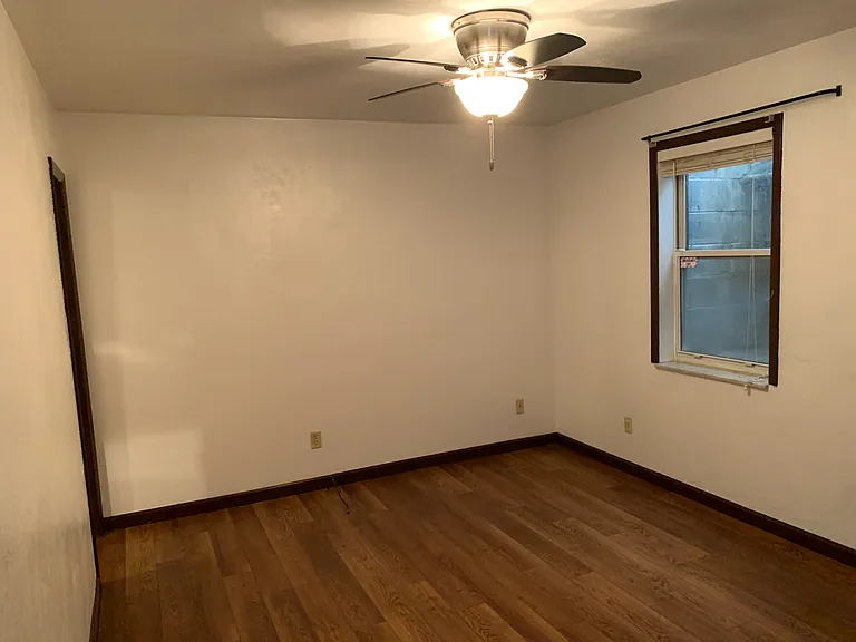 1 bed, 1.0 bath, 530 sqft, $700 — Photo 6