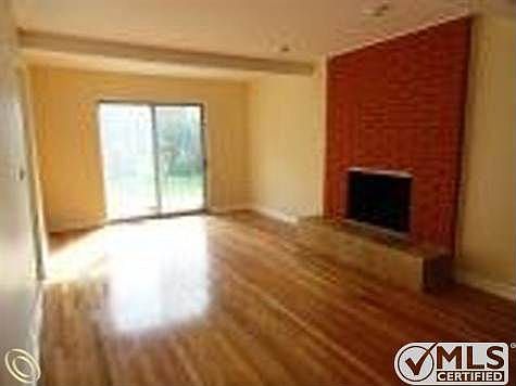 Jeanette 1.jpg