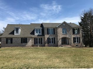 1505 Pine Hollow Rd, Harrisburg, PA 17109