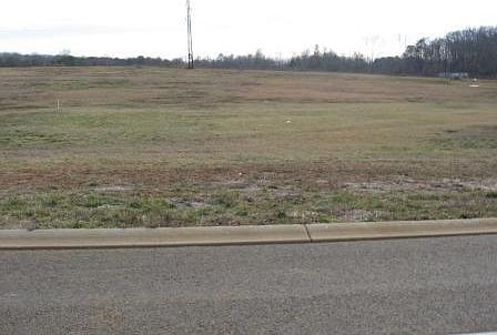 1st image of 204 Ashton Ln