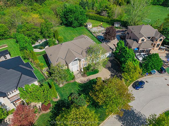 4th image of 15 Upper Ridge Ct