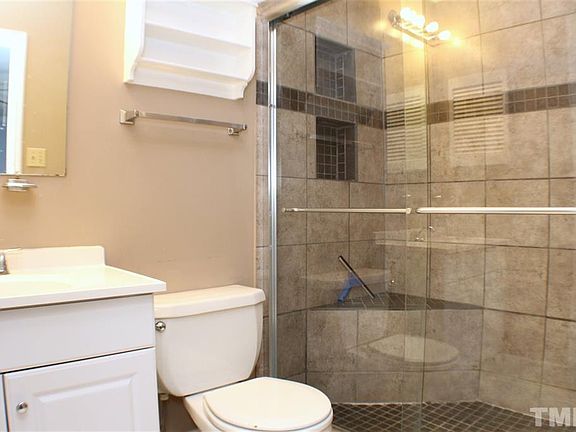5th image of 4918 Silver Fox Ln