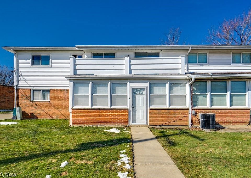 1st image of 25600 Country Club Blvd Unit 4