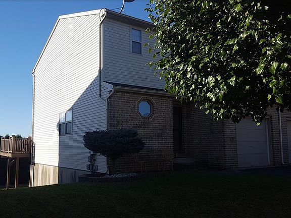 3rd image of 160 W 30th St