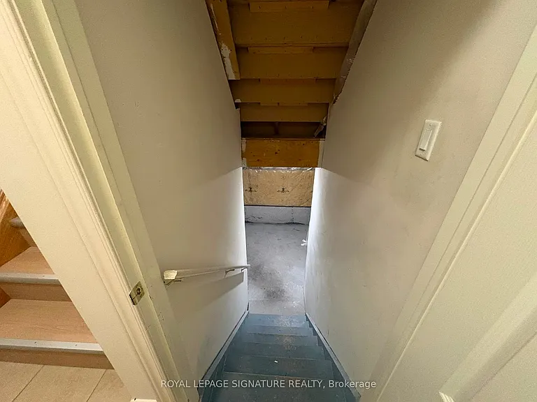 39 Palm Tree Rd — Photo 25