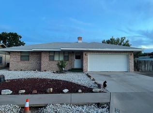 812 Agate Rd, Roswell, NM 88201
