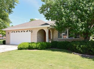 17705 Sayre Ave, Tinley Park, IL 60477