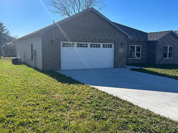 3rd image of 5507 Kenview Dr
