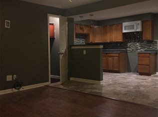 20 Curwood Ct, Tonawanda, NY 14150