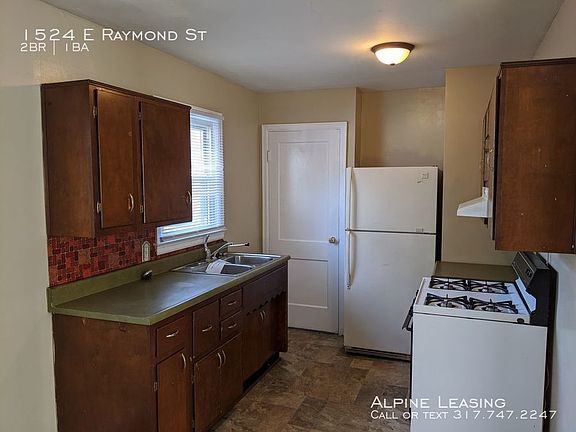 5th image of 1524 E Raymond St