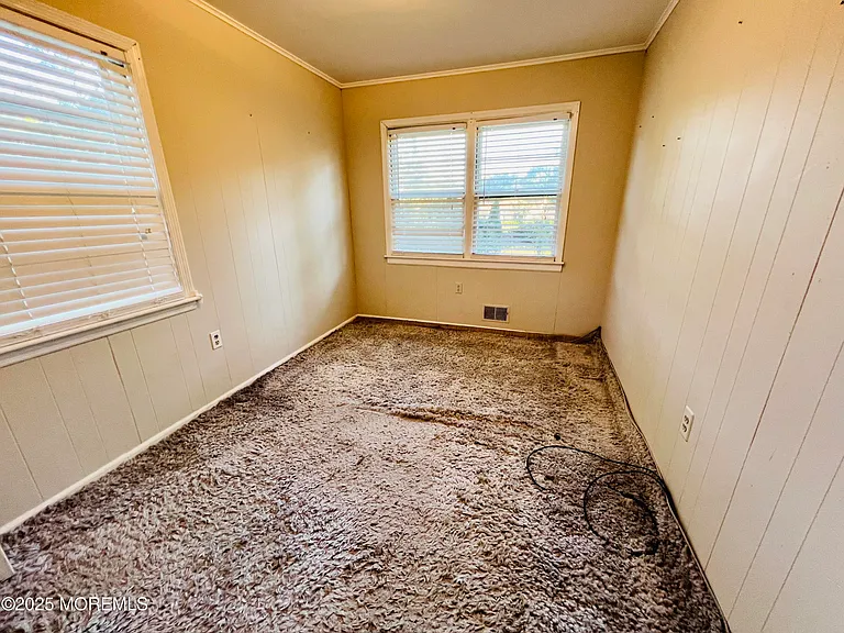 8 Corey Dr — Photo 15