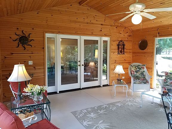 5th image of 715 Kumler Dr