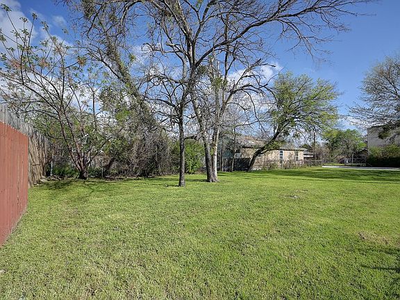 5th image of 1525 Nomas St