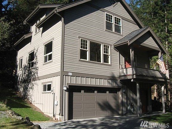 2nd image of 601 Shelter Bay Dr