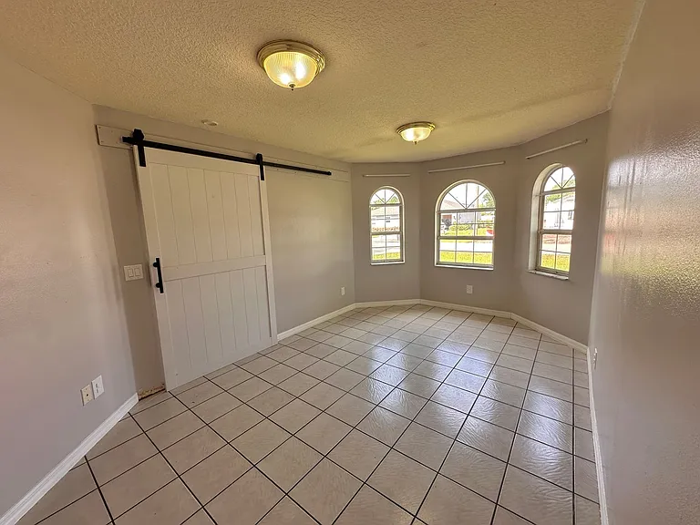 53 Birchwood Dr — Photo 9
