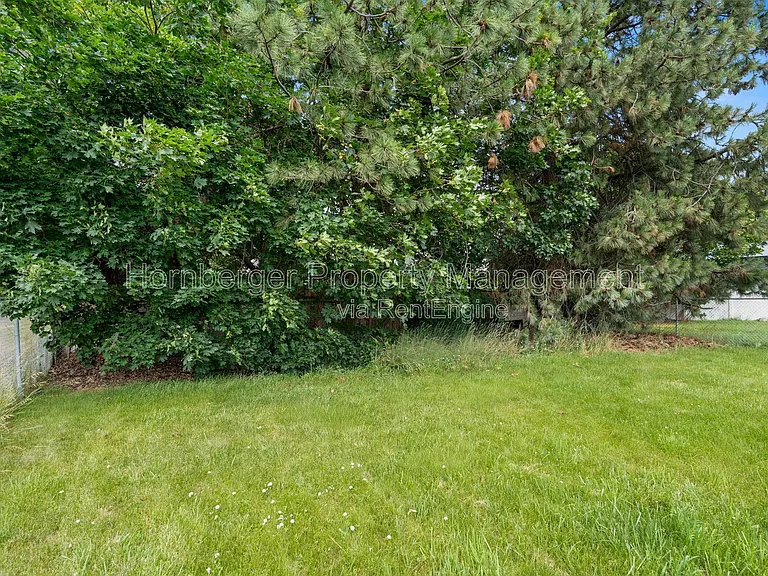 3816 S Bowdish Rd — Photo 28