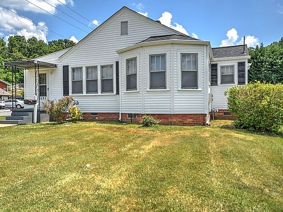 2nd image of 3237 Memorial Blvd