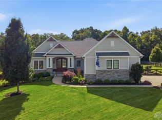 2300 Triple Creek Ct, Lebanon, OH 45036