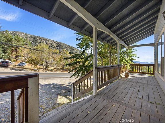 5th image of 3944 Mount Pinos Way