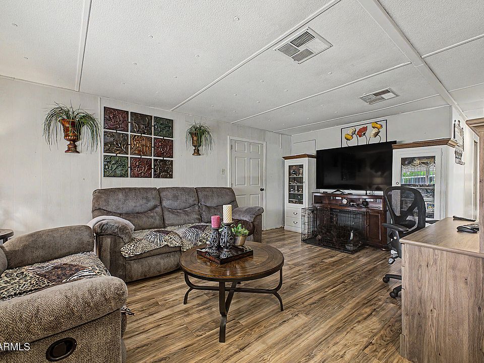 1st image of 3833 E ALDER Avenue