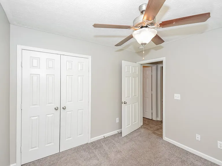 144 Centerrock Dr — Photo 10