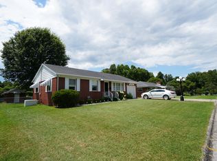 2019 Sharon Rd, Ashland, KY 41101