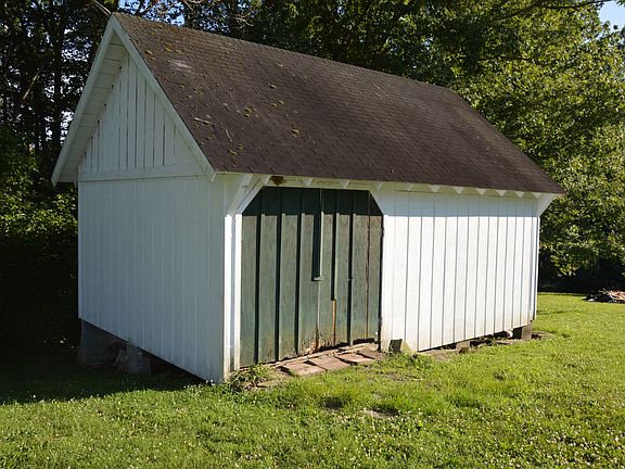 Shed