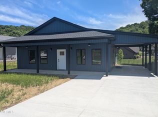 1805 Rock Springs Rd, Kingsport, TN 37664