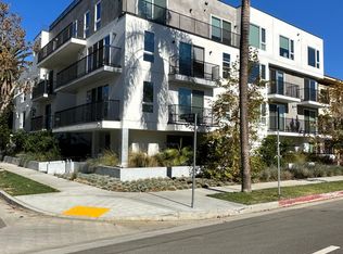 4806 Sylmar Ave #302, Sherman Oaks, CA 91423