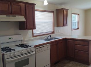 166 Cherrywood Dr, Davison, MI 48423