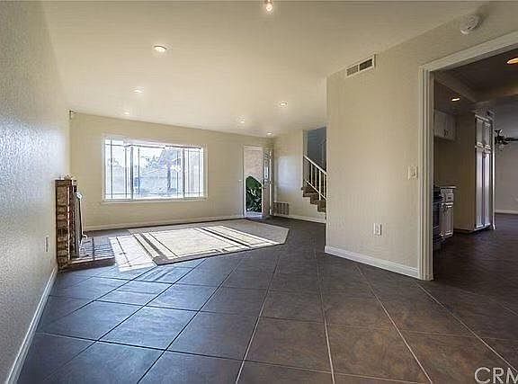 4th image of 2225 S Miramonte Pl #1