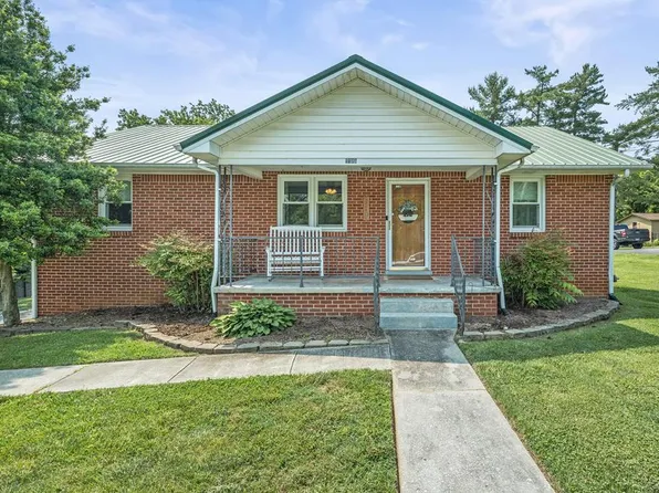 119 Cedar St, Cookeville, TN 38506