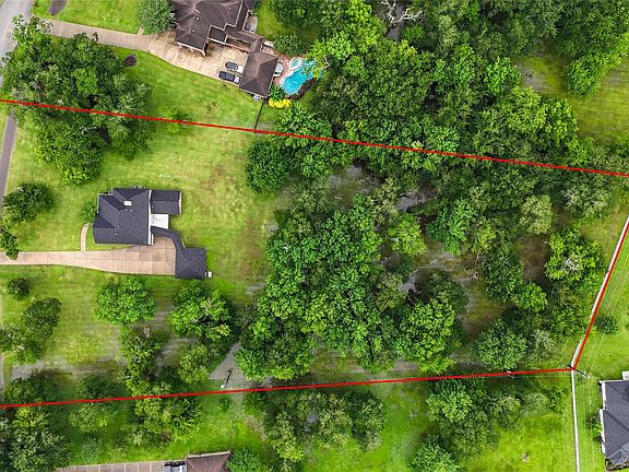 3rd image of 7110 Rustling Oaks Dr