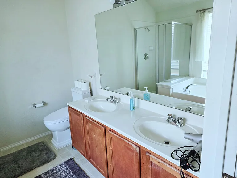1005 Salt Creek Trl — Photo 21