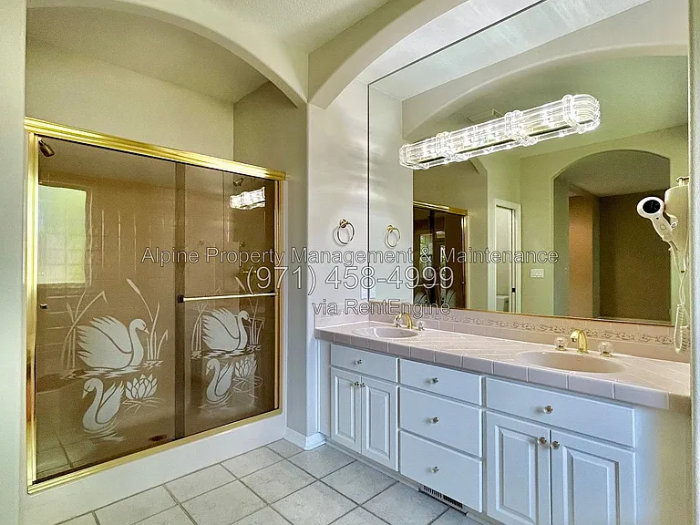 820 NW Pebble Beach Way — Photo 29