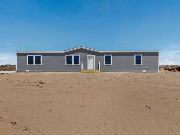 533 Hill Rd NE, Rio Rancho, NM 87144