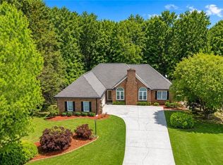 2055 Wynfield Point Dr, Buford, GA 30519