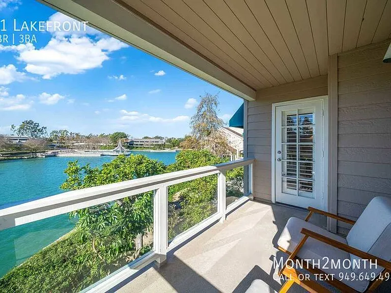 21 Lakefront — Photo 68