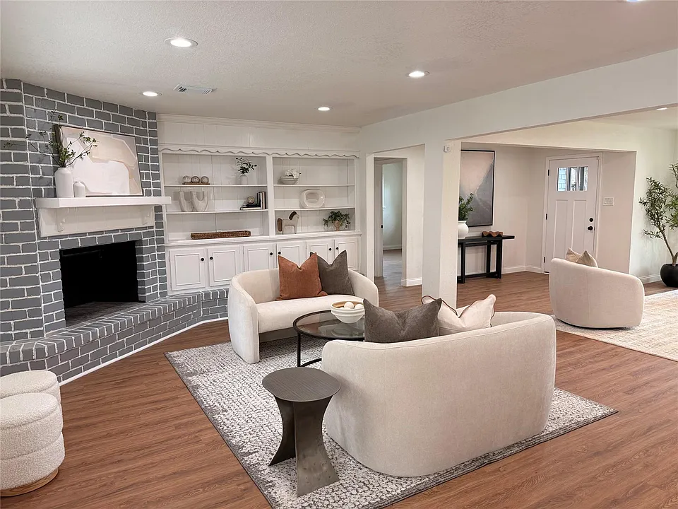 3303 Freshmeadows Dr