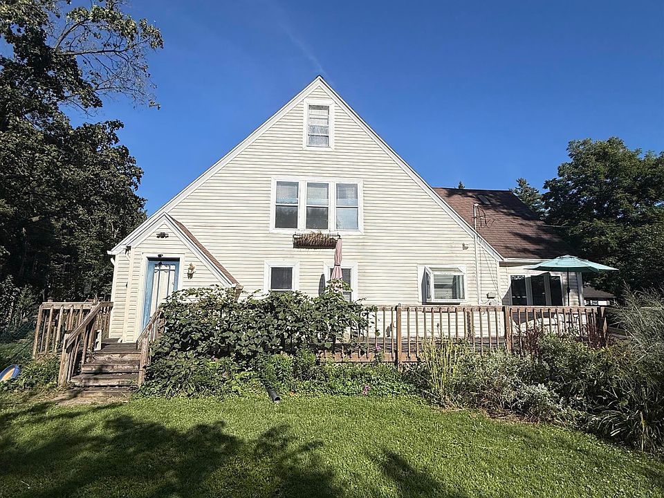 1st image of 6682 N 6th Trl