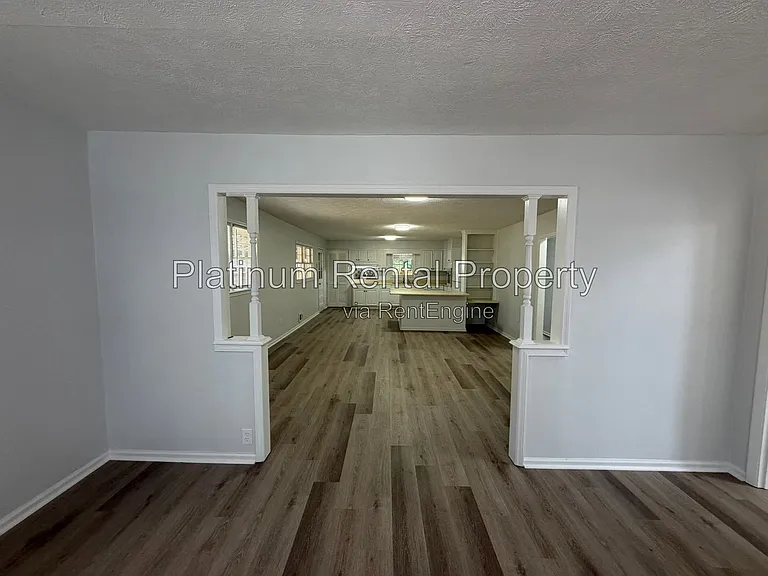 1868 Quarry Rd NW — Photo 8
