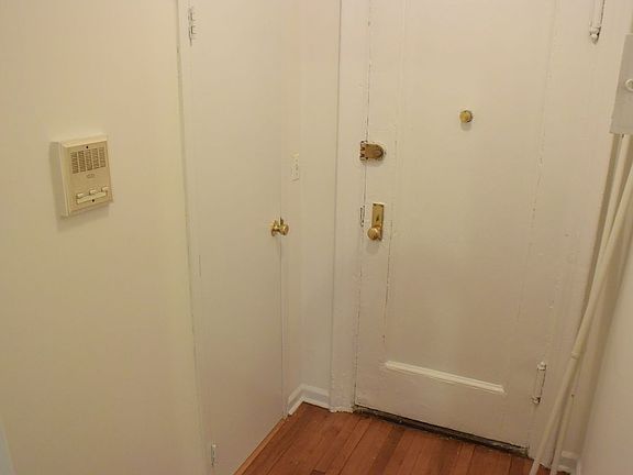 5th image of 11937 Metropolitan Ave APT 3D