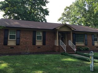 5000 Shiland Dr, Greensboro, NC 27406