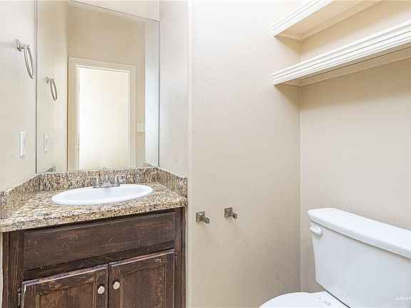 5th image of 108 N Linares St #F